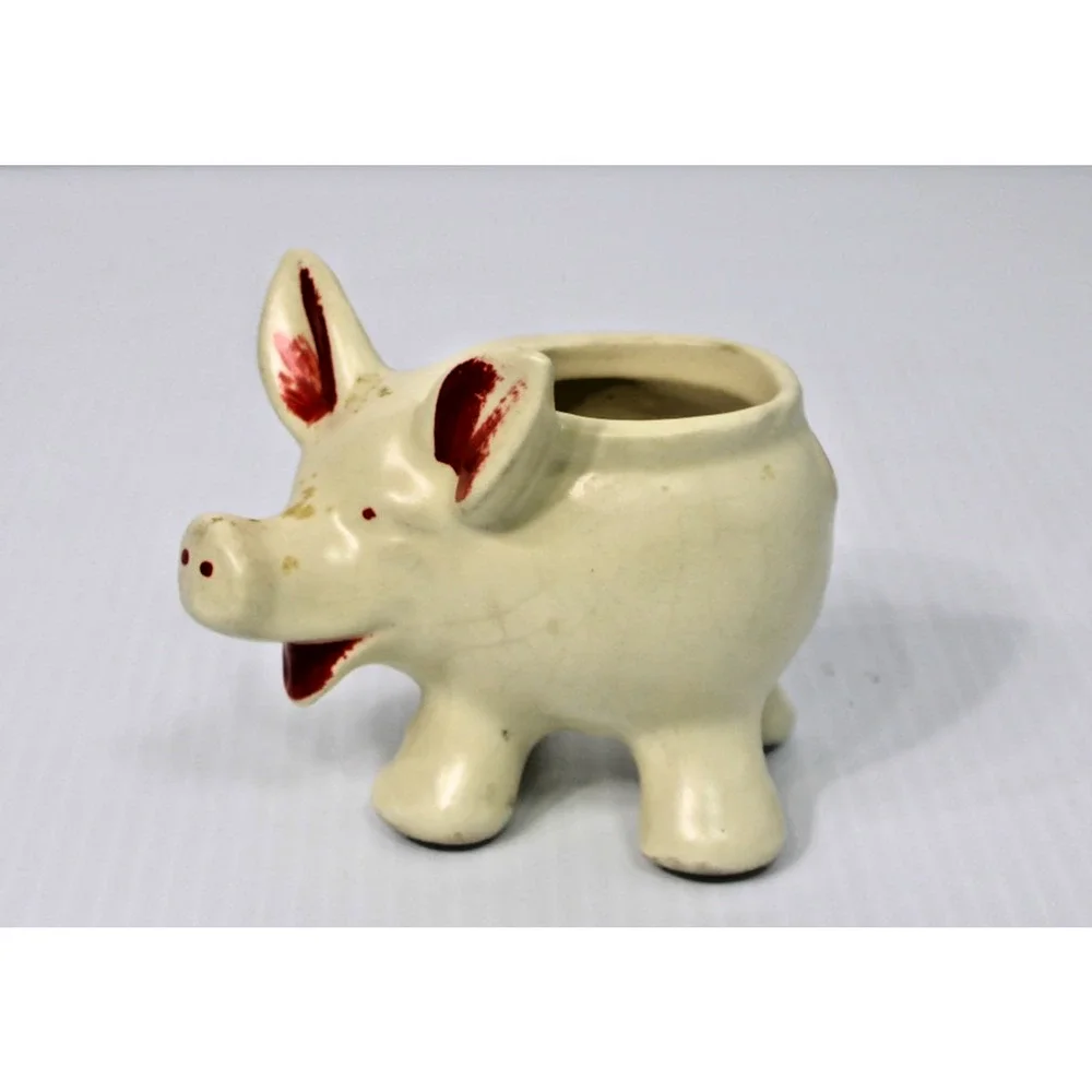 Vintage Fredericksburg Pottery Pig Planter, 3.75